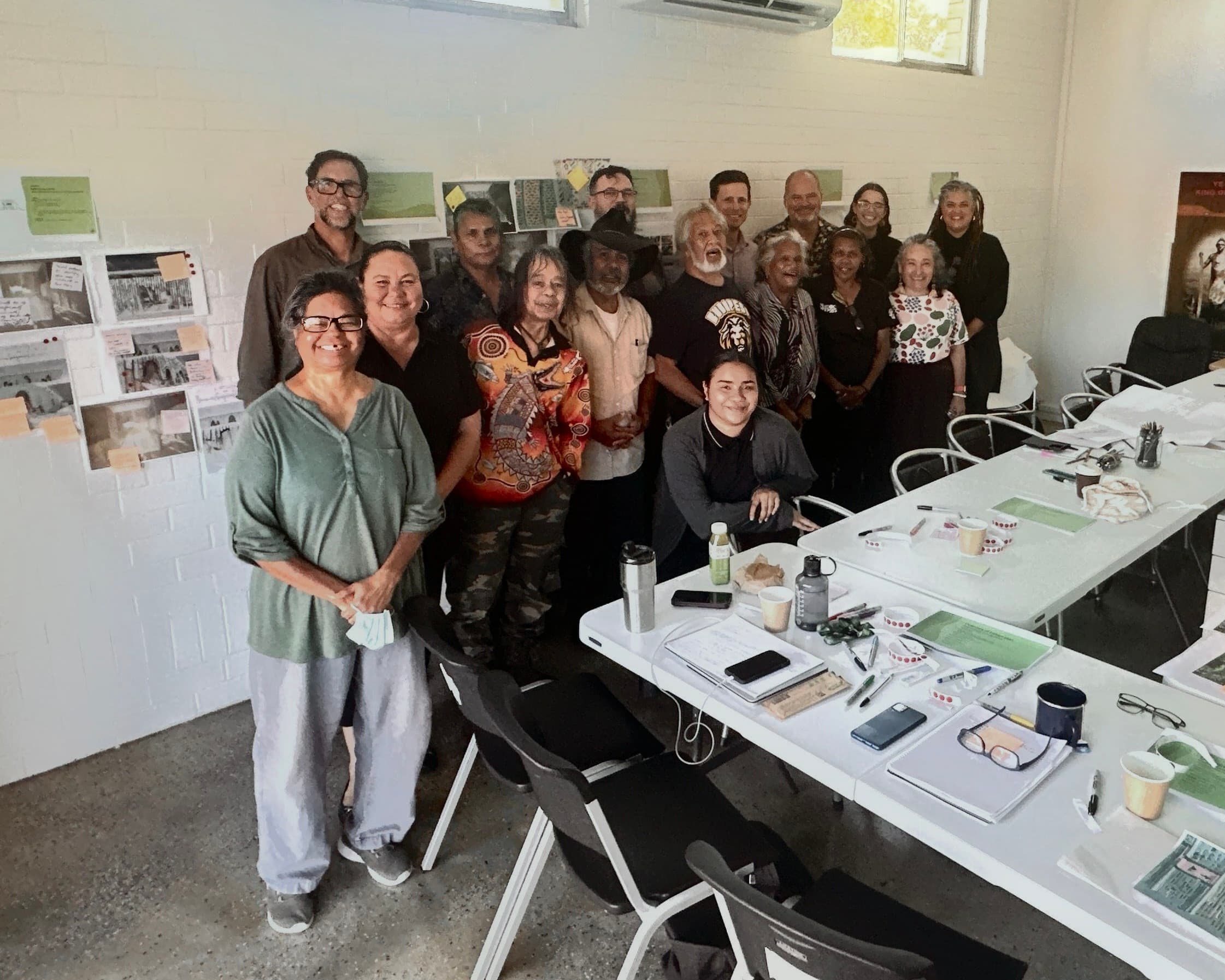 Group photo at the Barlow Park Connecting with Country Design workshop